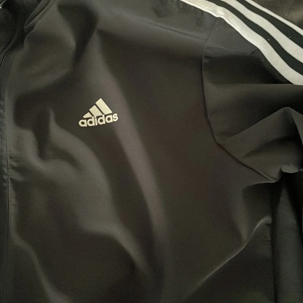 Adidas jacket - Picture 4 of 5